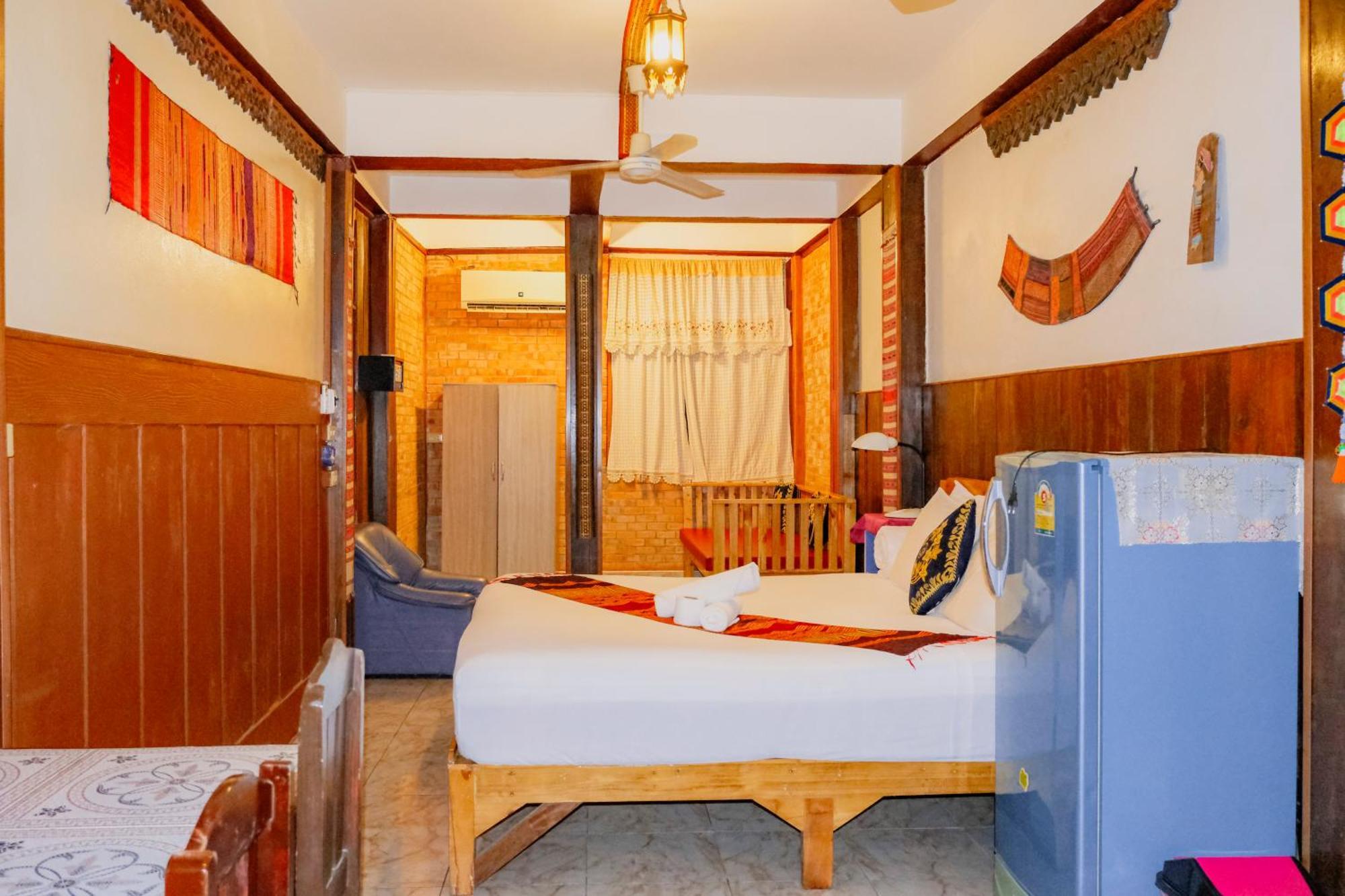 Appartement Boutique House Nipha à Chiang Mai Extérieur photo